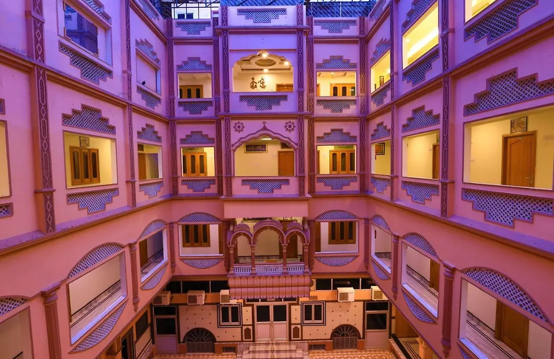 Hotel Bharat Palace-1