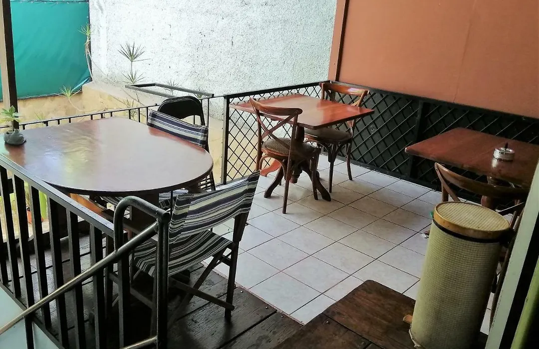 Casa Leon Guesthouse-1
