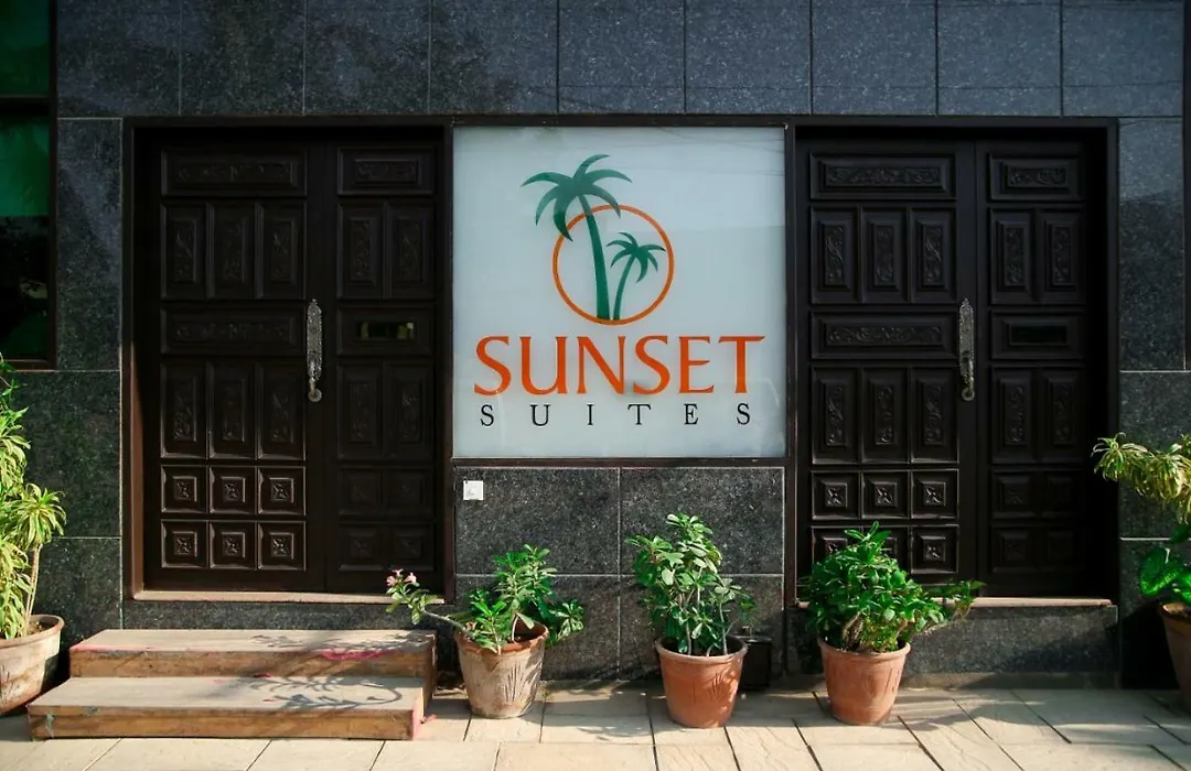 Sunset Suites-1