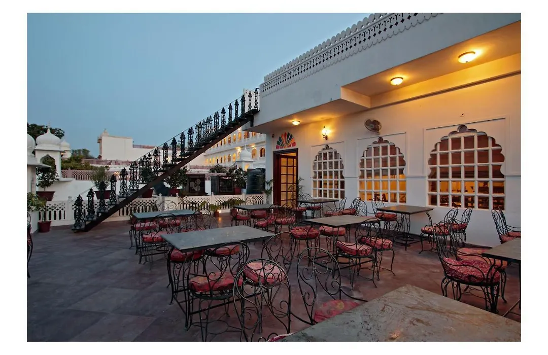 Heritage Khandwa Haveli-1