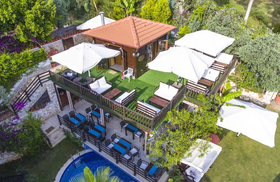 Alya Hotel Goecek-1