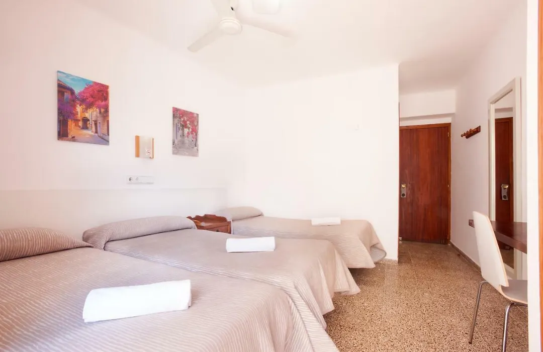 Hostal Las Nieves-1