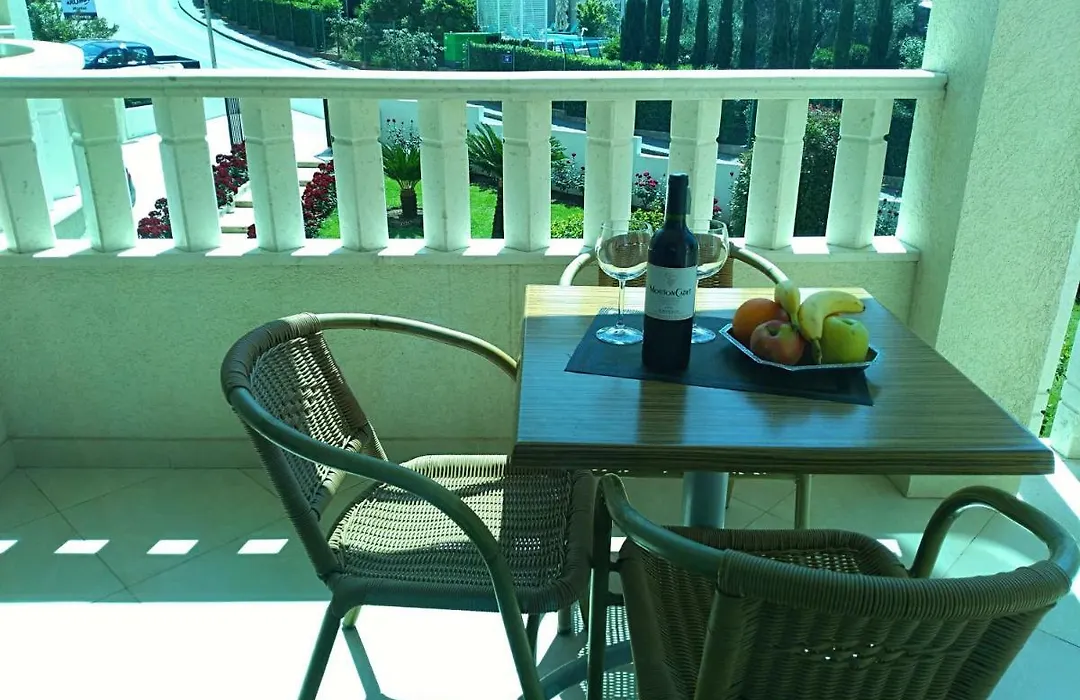 Vila V Lux Apartments-1