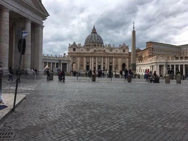 Affreschi A San Pietro-1