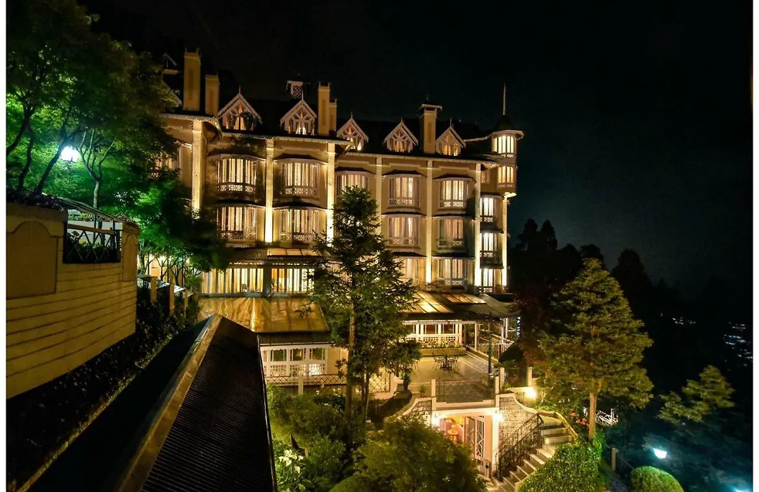 Cedar Inn-1