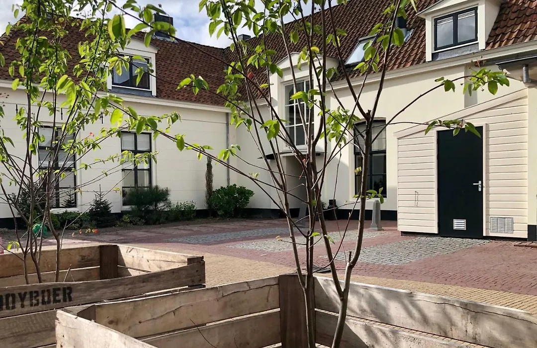 Het Weeshuis-1