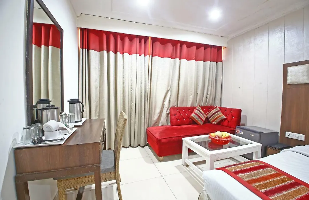 Hotel Diamond Plaza-1