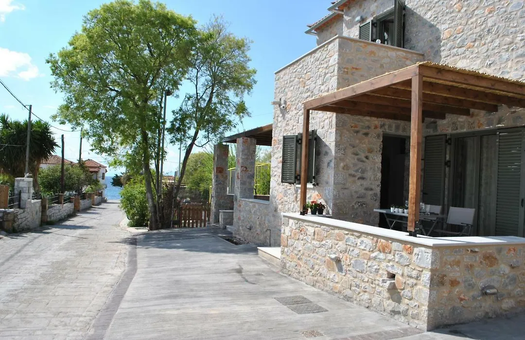 Petras Gi - Stone Houses-1
