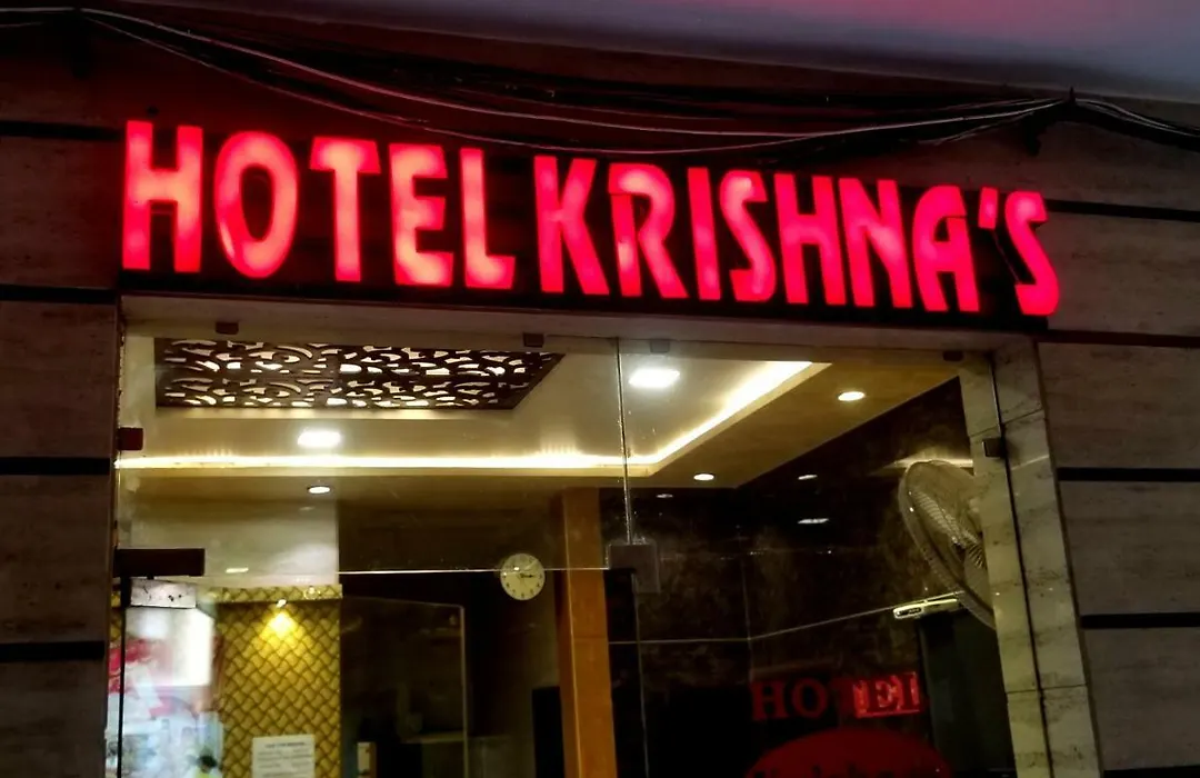 Hotel Krishna'S Near Golden Temple-1