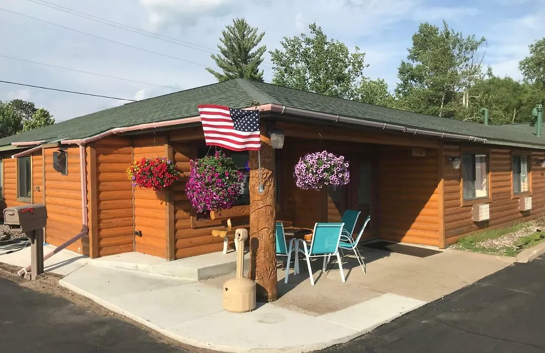Northwoods Inn & Suites Minocqua-1