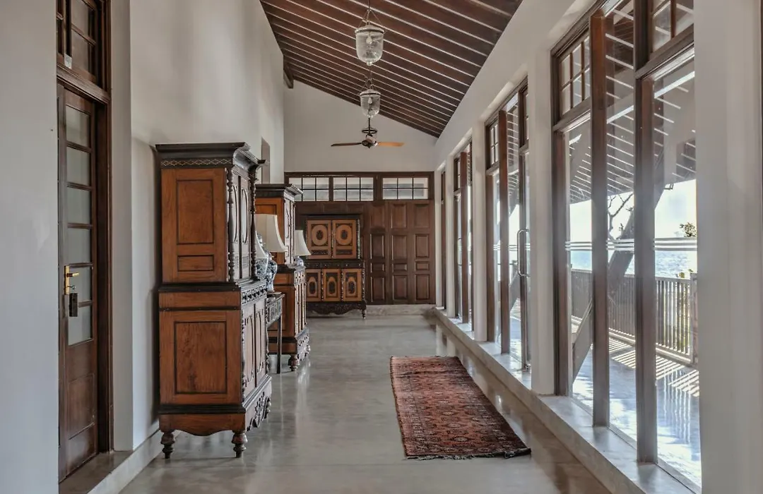 The Postcard Galle-1