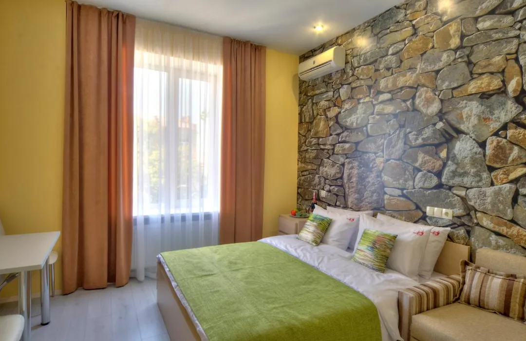 Fire Inn-1