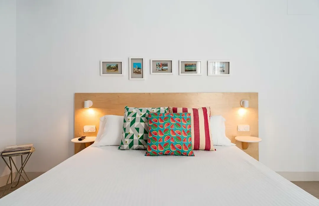 Apartamentos y estudios céntricos Conil Home Suite-1