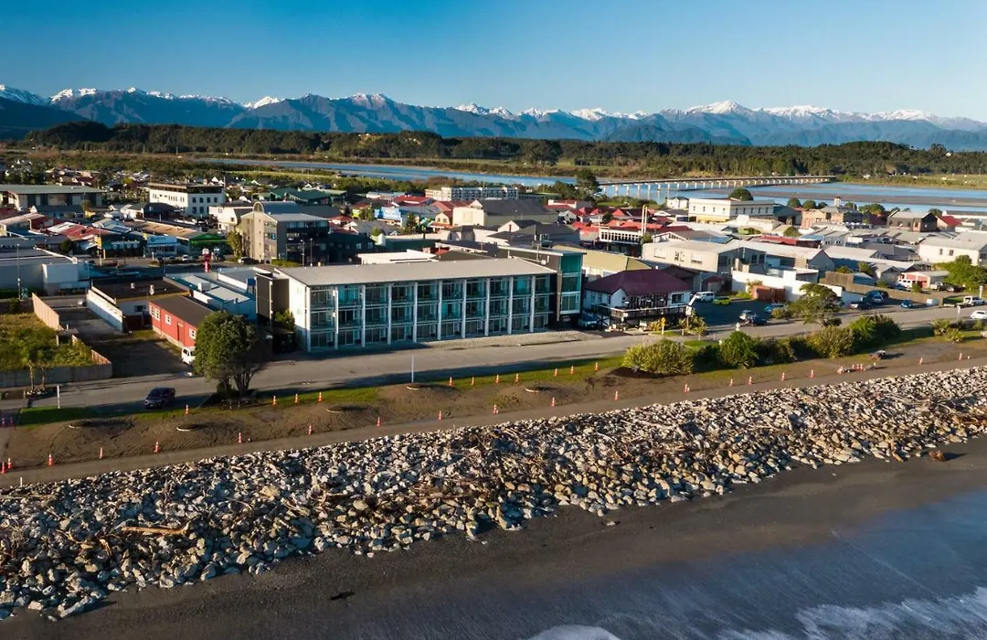 Beachfront Hotel Hokitika-1