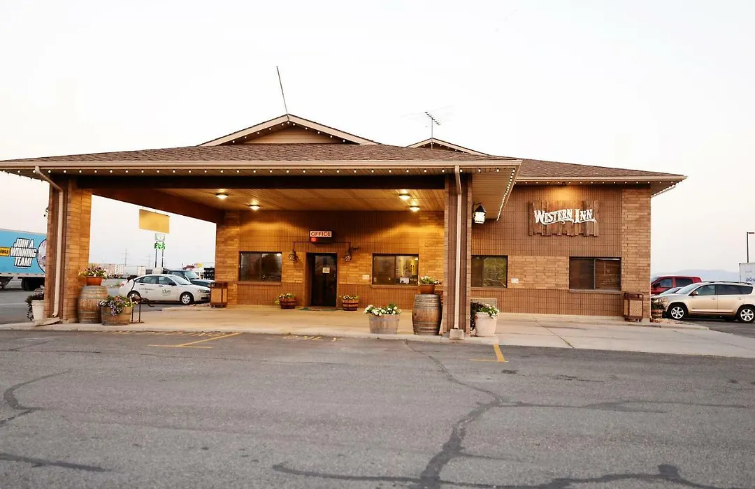 Western Inn - Tremonton, Utah-1