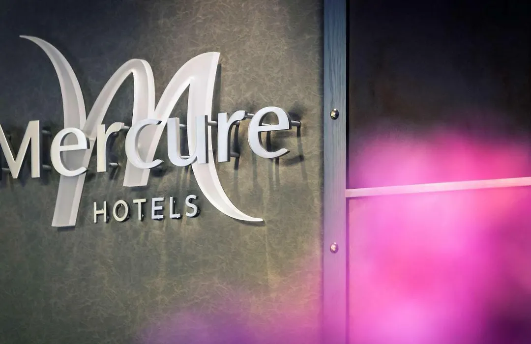 Mercure London Heathrow Airport-1