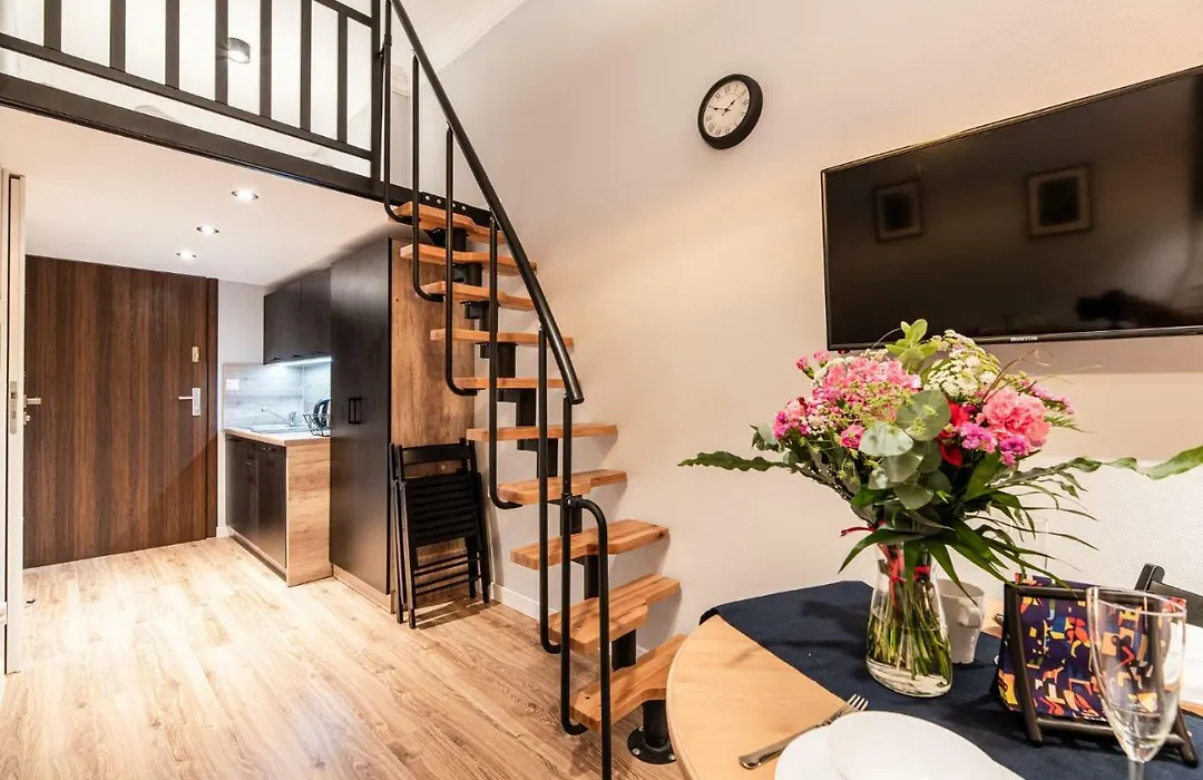 Lubomirskiego 23 Residence - Great Location, 10 Min To Main Square By Foot, Right Next To Main Rail And Bus Station-1