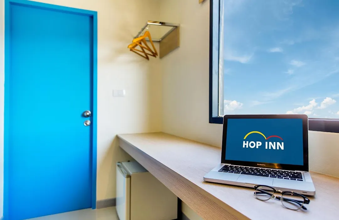 Hop Inn Chiang Rai-1