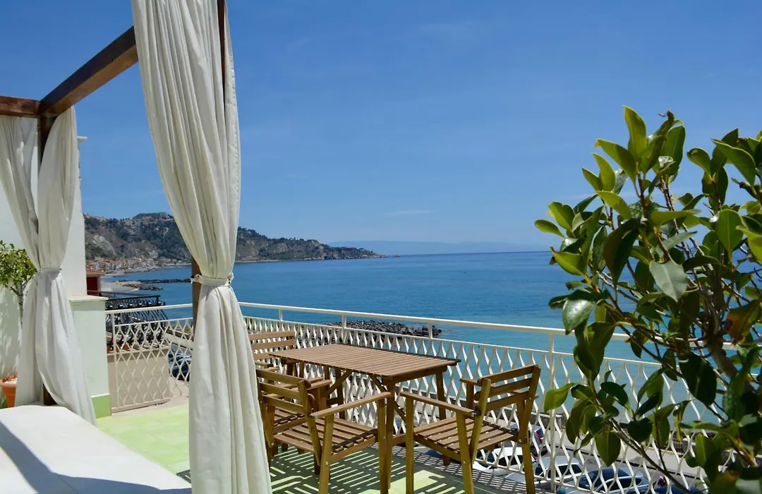 Mediterraneo Guesthouse-1