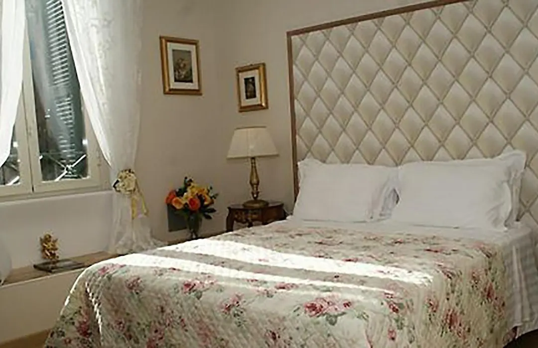Landlord In Trastevere-1