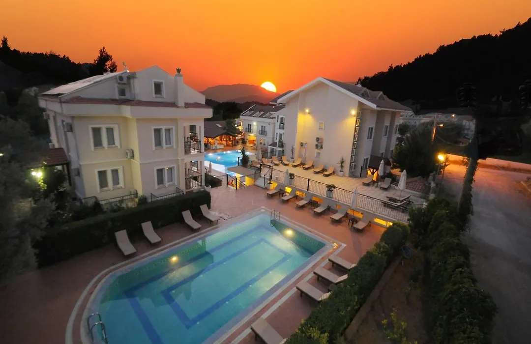 Sea Breeze Hotel&Apartments-1