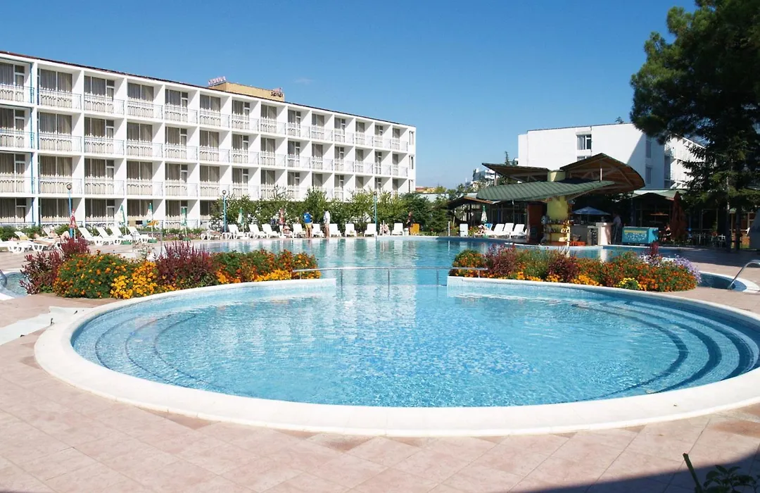 Balaton Hotel-1