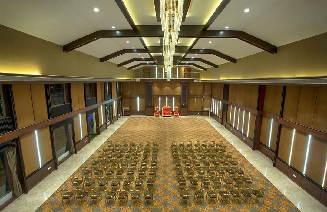 Four Vedas Hotel & Resort-1
