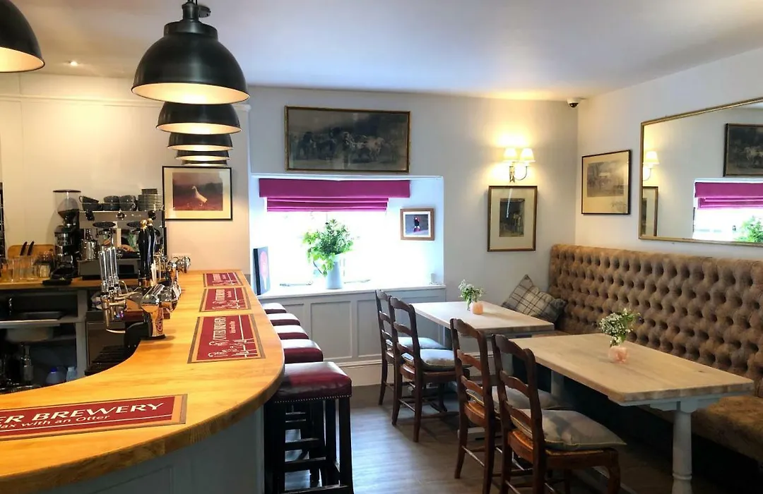 The Red Lion Hotel-1