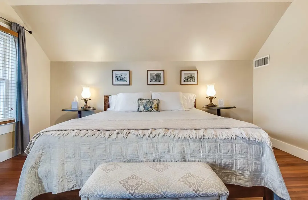T'Frere'S Bed & Breakfast-1