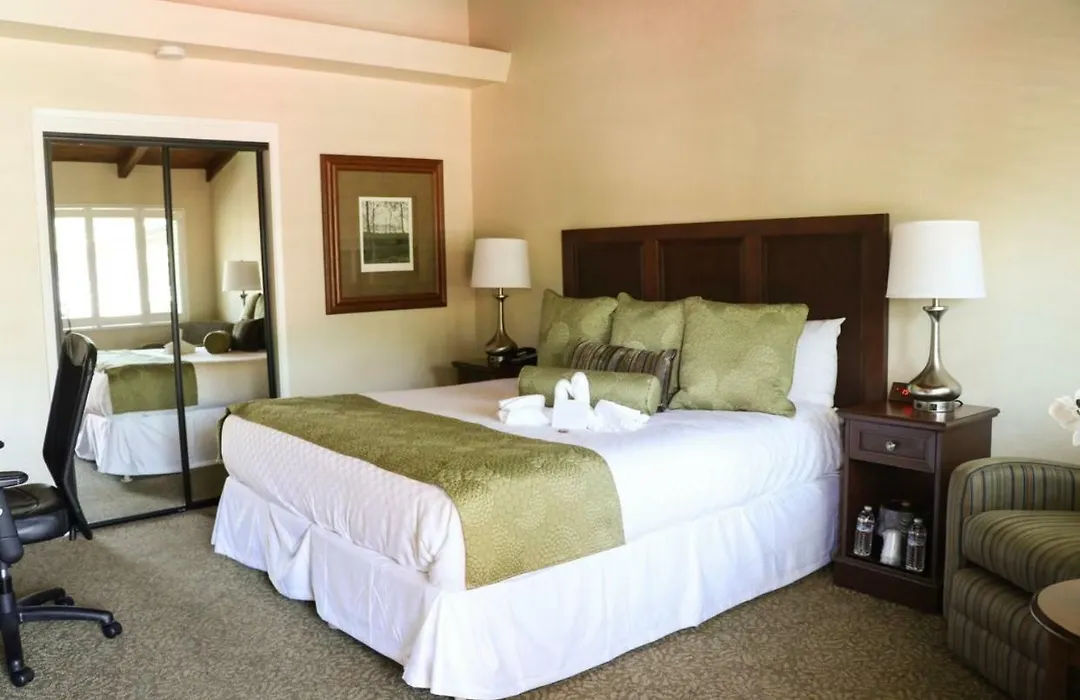 Country Inn Motel-1