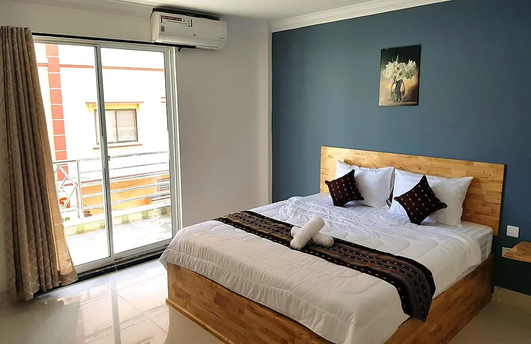 Lucky Hostel-1