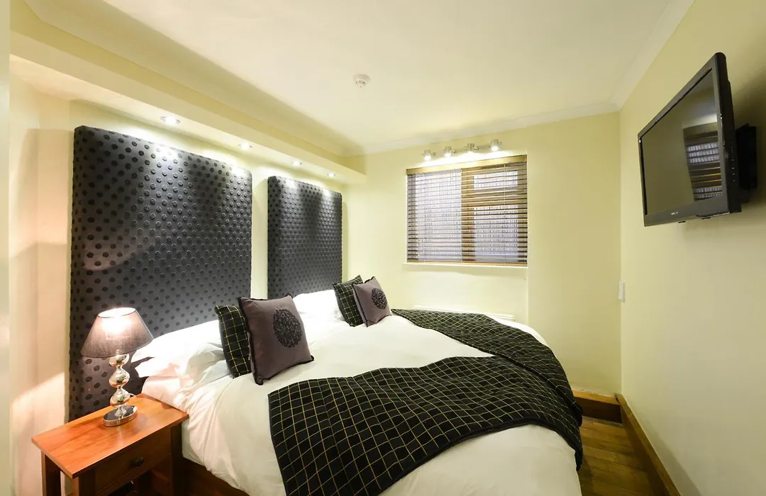 New Linden Hotel-1
