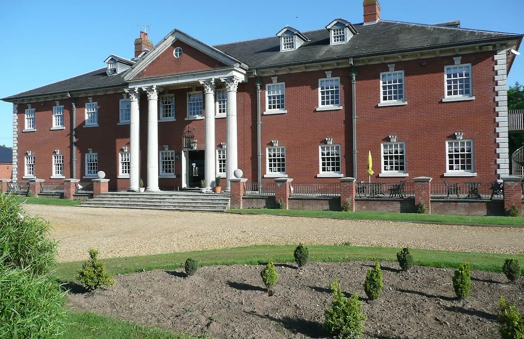 Elme Hall Hotel-1