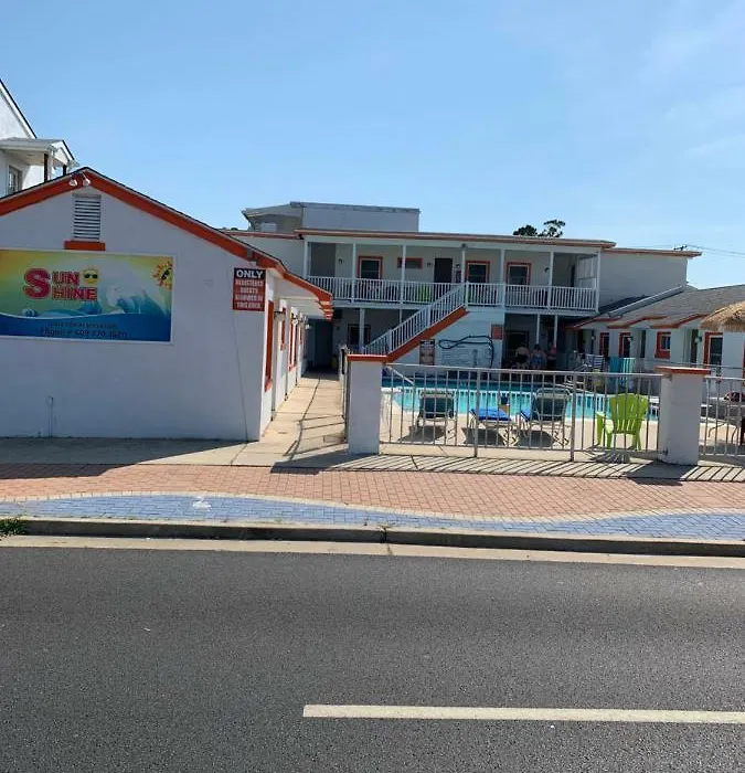Sunshine Motel-1