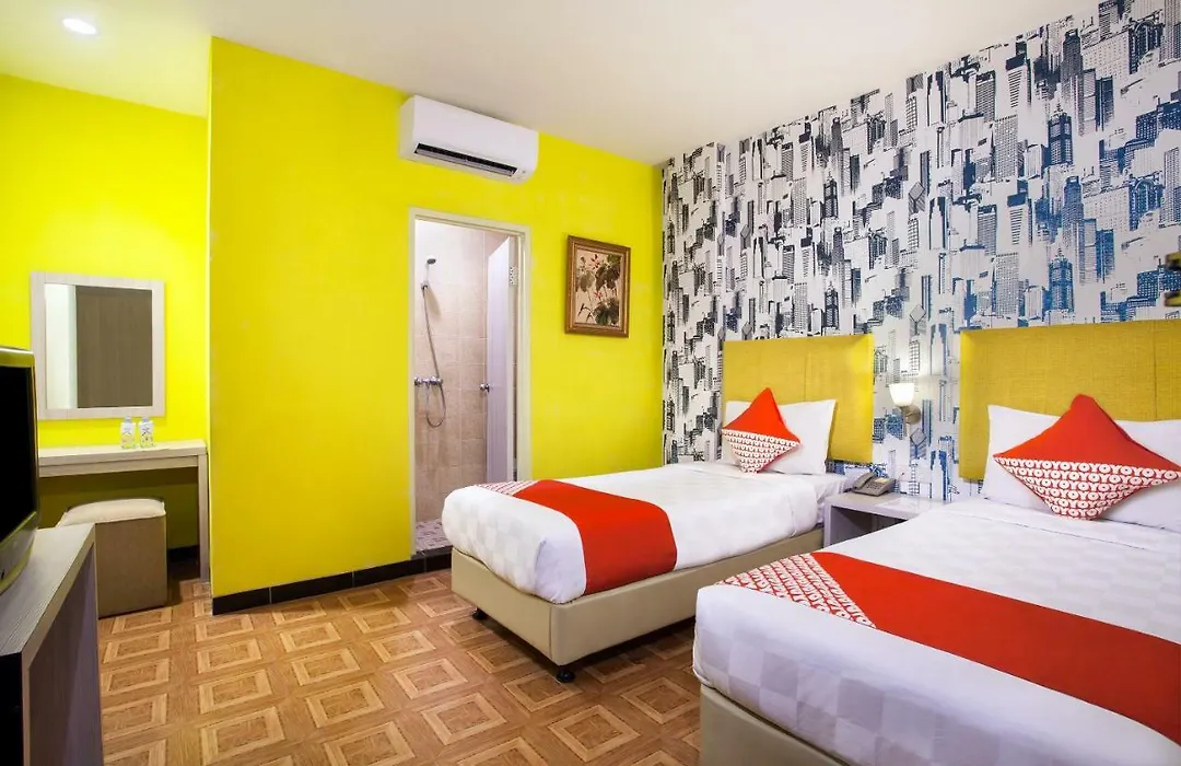 Oyo 119 Belvena Hotel-1