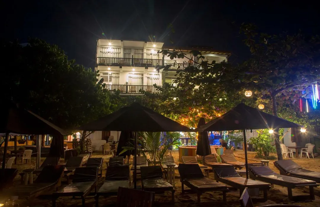 Wave Beach Resort Unawatuna-1