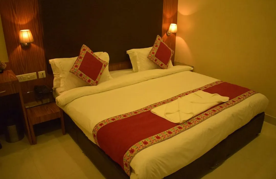 Hotel Hari Vilaas-1