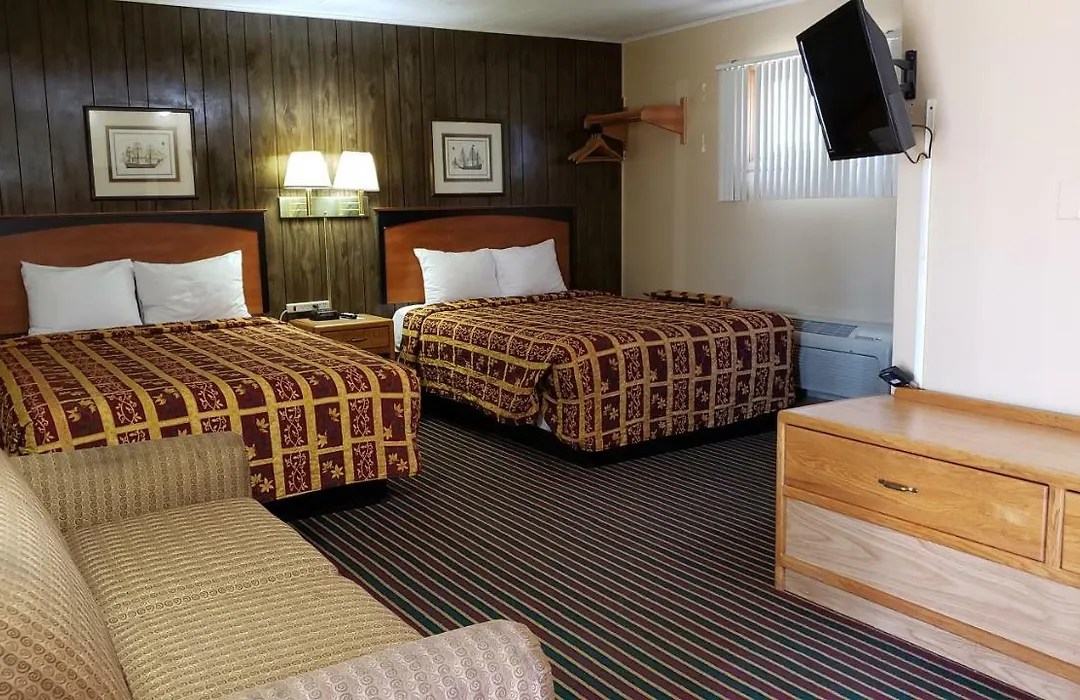 Grand Motel-1