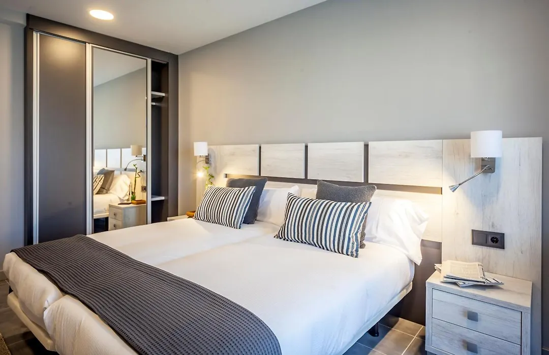 Apartahotel 5Dos5-1