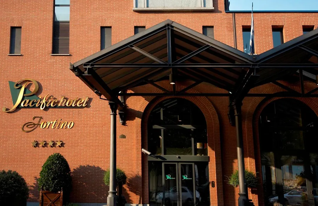 Pacific Hotel Fortino-1