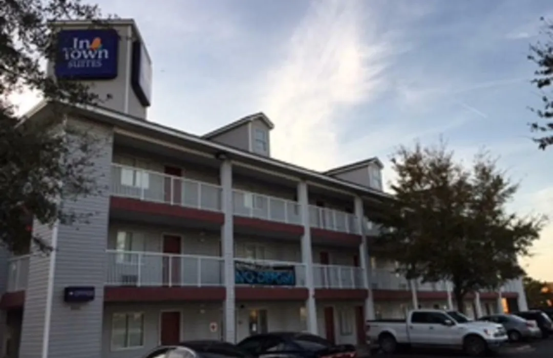 Intown Suites Extended Stay Jacksonville Fl - Orange Park-1