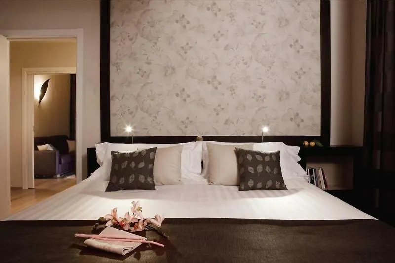 Elizabeth Lifestyle Hotel-1