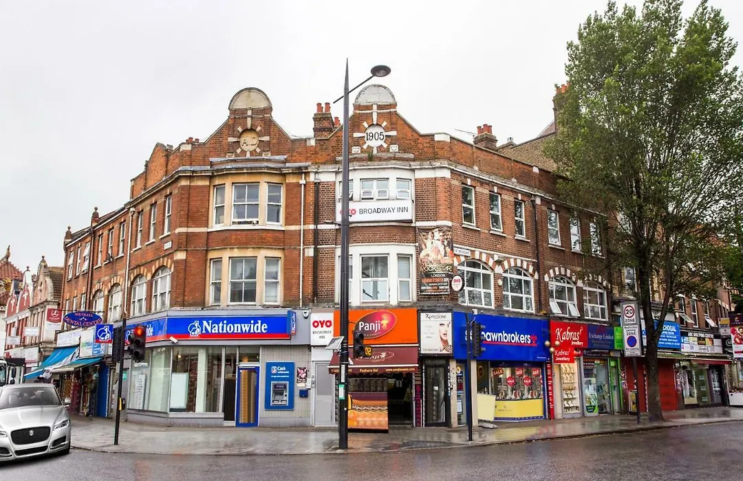 The Broadway Hotel - London Heathrow-1