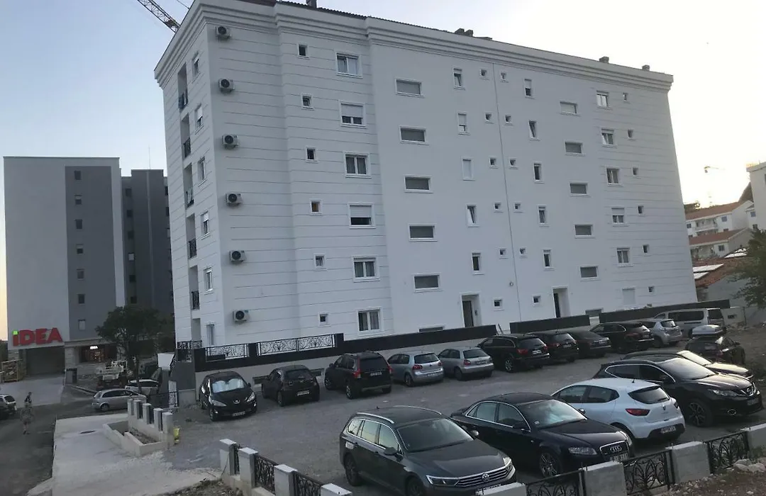 Apartments Tomic-1