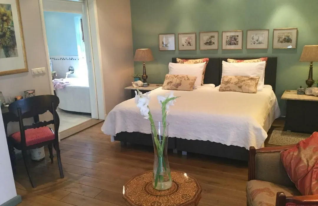 B&B lux Schijndel-1
