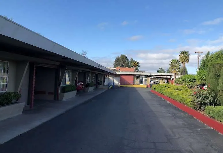 Casa Linda Motel-1