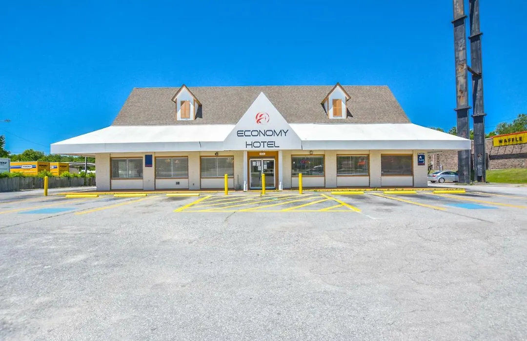 Economy Hotel Macon-1