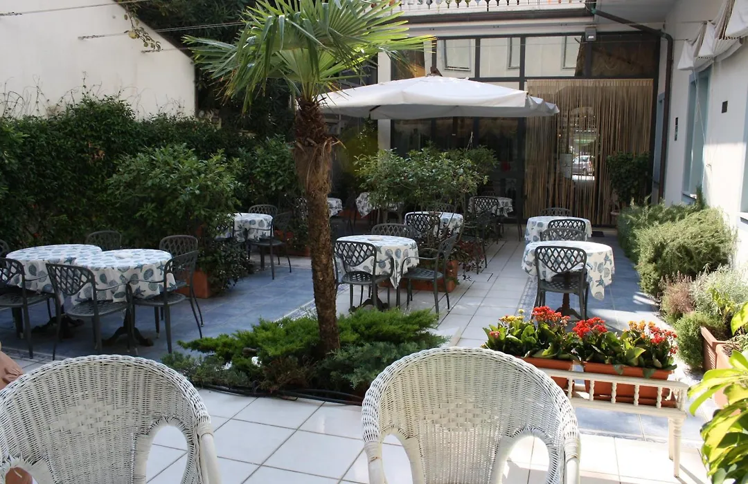 Hotel London-1