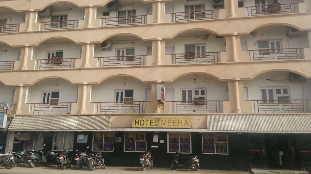 Hotel Meera And Meera Restaurant-1