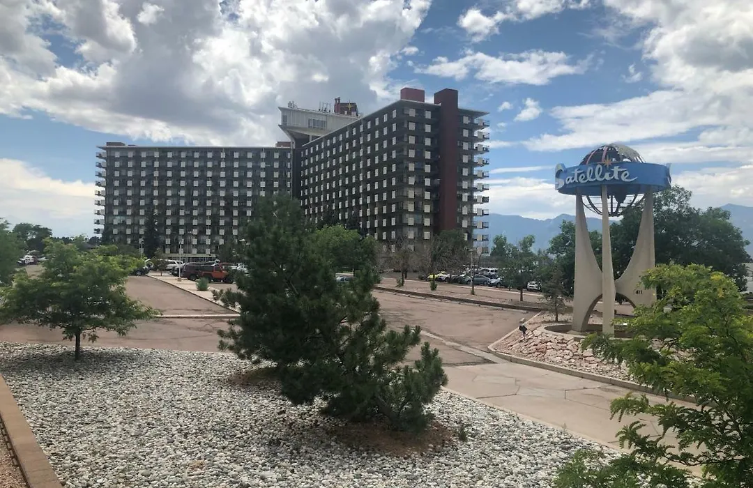 Satellite Hotel-1